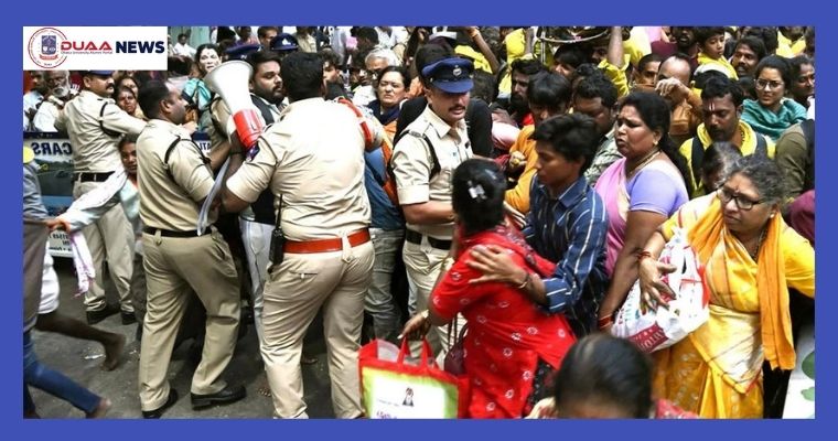 ভারতে মন্দিরের টিকিট সংগ্রহ করতে গিয়ে ছয়জনের মৃত্যু