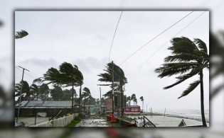 দুপুরের মধ্যে ঝড়ের হুঁশিয়ারি, বাতাসের বেগ ছুঁতে পারে ৬০ কিমি