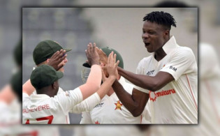 ৬ ওভারে ৩ উইকেট হারিয়ে কঠিন চাপে বাংলাদেশ